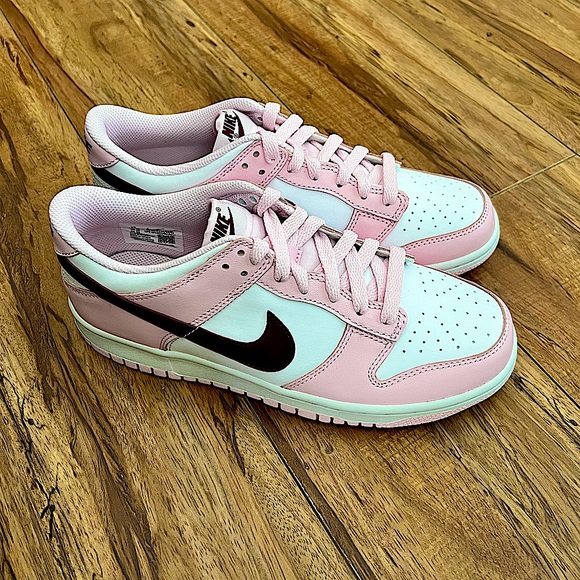 Nike Dunk Low “Pink Foam” - Picture 5 of 13